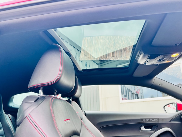 Used Volkswagen Scirocco 2014 for sale - 78205838: Photo 9