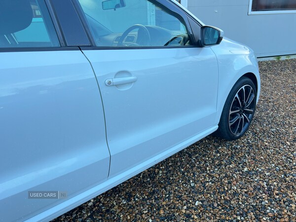 Used Volkswagen Polo 2016 for sale - 76562988: Photo 6