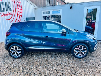 Used Renault Captur 2019 for sale - 79084970: Photo