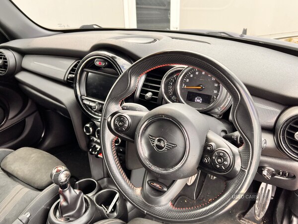 Used MINI Hatch 2019 for sale - 76099704: Photo 7