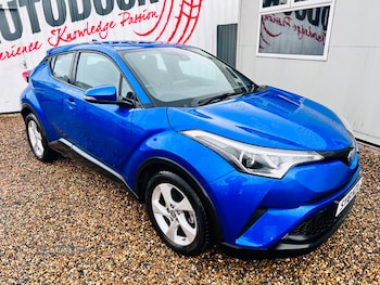 Used Toyota C-HR 2018 for sale - 77599411: Photo