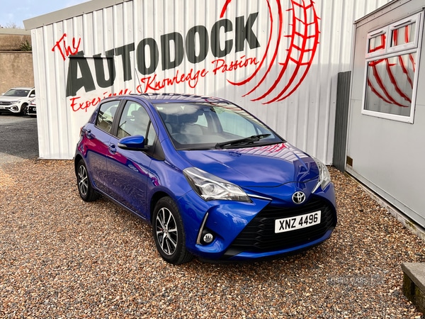 Used Toyota Yaris 2017 for sale - 76399917: Photo 2