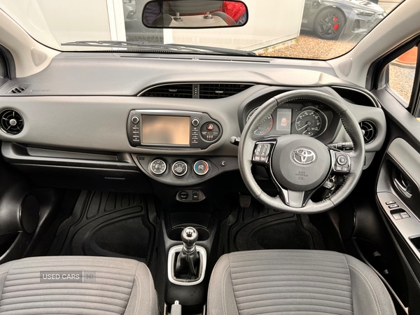 Used Toyota Yaris 2017 for sale - 76399917: Photo 8