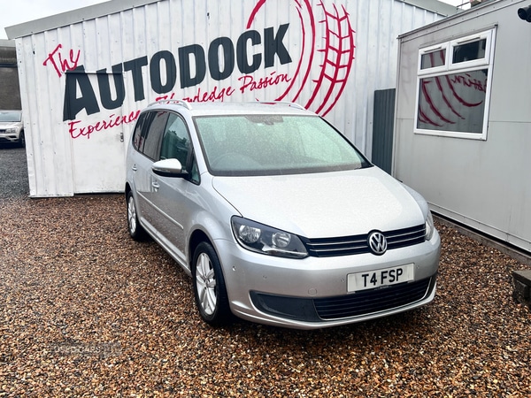 Used Volkswagen Touran 2015 for sale - 77254116: Photo 2