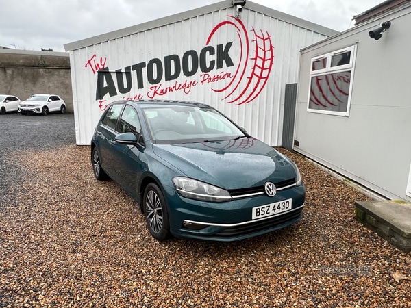 Used Volkswagen Golf 2017 for sale - 76458276: Photo 2