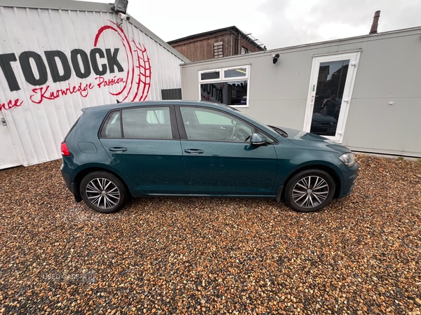 Used Volkswagen Golf 2017 for sale - 76458276: Photo 3