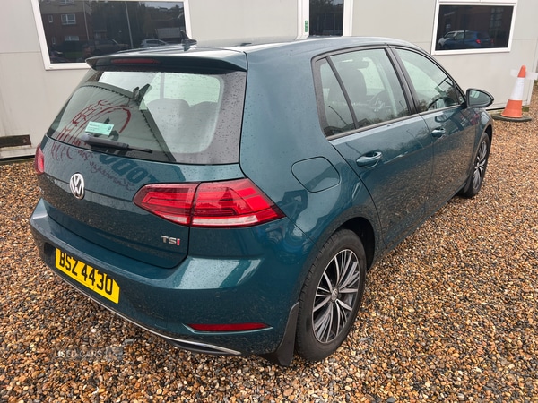 Used Volkswagen Golf 2017 for sale - 76458276: Photo 4
