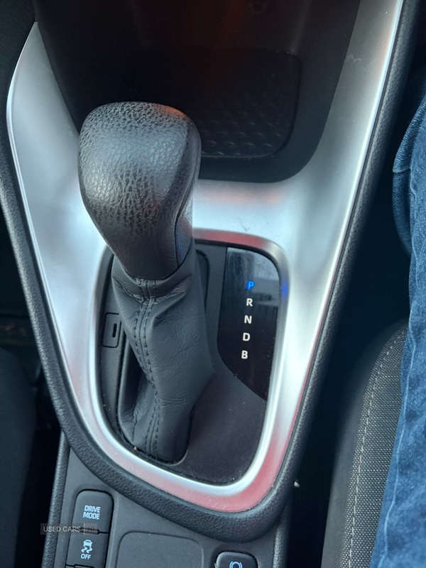 Used Toyota Yaris 2021 for sale - 76753681: Photo 2