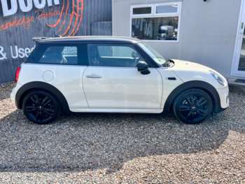 Used MINI Hatch 2019 for sale - 74350769: Photo