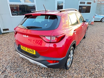 Used Kia Stonic 2022 for sale - 76729922: Photo