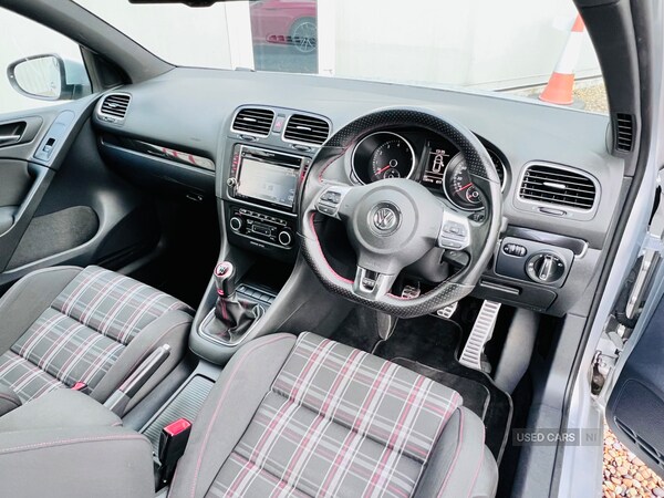 Used Volkswagen Golf 2012 for sale - 77840390: Photo 8