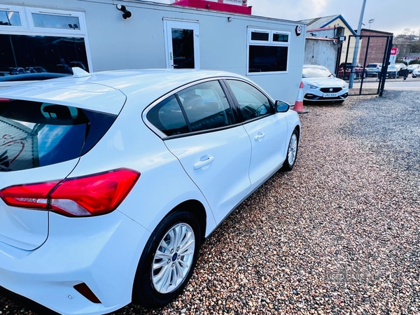 Used Ford Focus 2018 for sale - 77359687: Photo 4