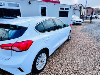 Used Ford Focus 2018 for sale - 77359687: Photo