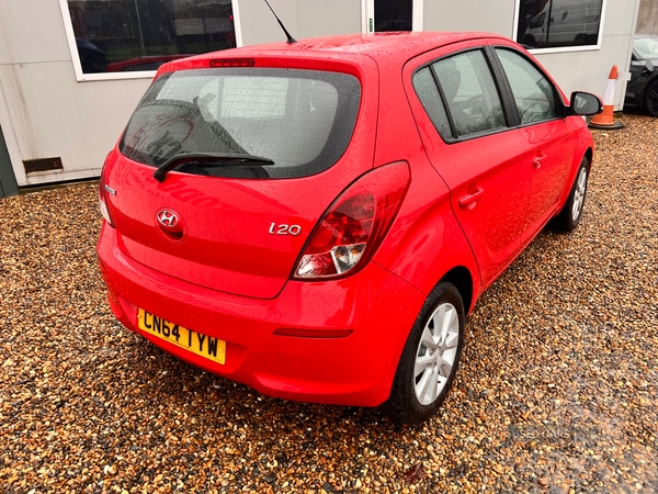 Used Hyundai i20 2014 for sale - 76458232: Photo 4