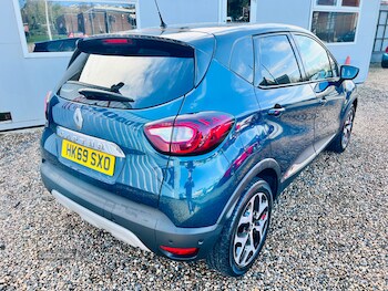 Used Renault Captur 2019 for sale - 77769910: Photo
