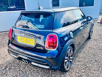 Used MINI Hatch 2023 for sale - 78128473: Photo