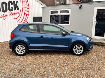 Used Volkswagen Polo 2015 for sale - 76002903: Photo