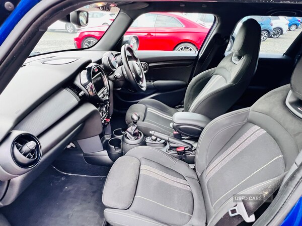 Used MINI Hatch 2019 for sale - 77840387: Photo 16