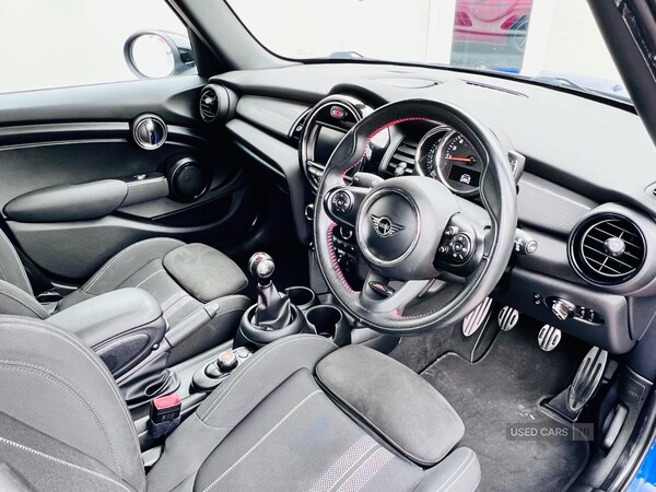 Used MINI Hatch 2019 for sale - 77840387: Photo 9
