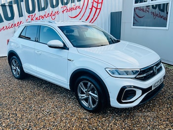 Used Volkswagen T-Roc 2022 for sale - 77009148: Photo