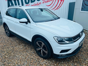 Used Volkswagen Tiguan 2017 for sale - 77041453: Photo