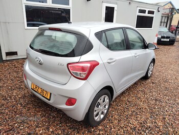 Used Hyundai i10 2016 for sale - 77511616: Photo