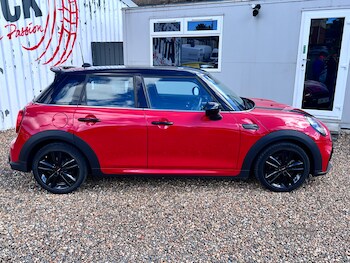 Used MINI Hatch 2023 for sale - 78867289: Photo