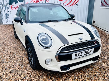 Used MINI Hatch 2018 for sale - 79554271: Photo