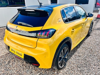 Used Peugeot 208 2023 for sale - 78101924: Photo