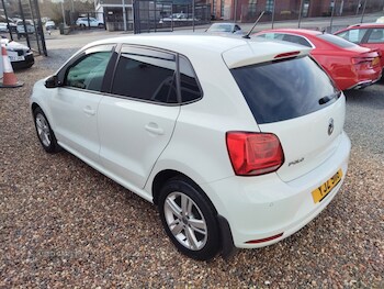 Used Volkswagen Polo 2016 for sale - 77587620: Photo