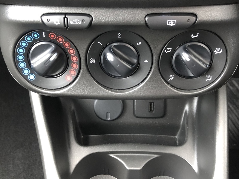 Used Vauxhall Corsa for sale - 77365248: Photo 42