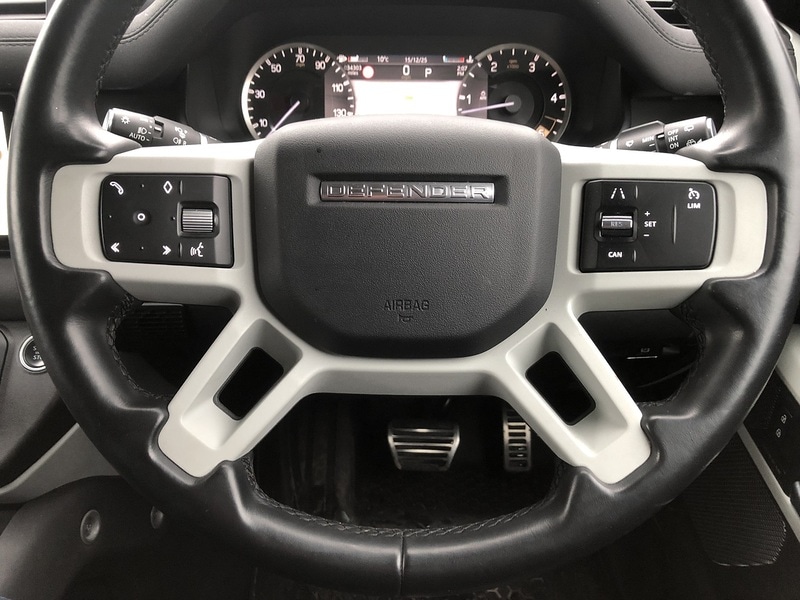 Used Land Rover Defender 2022 for sale - 77365216: Photo 42