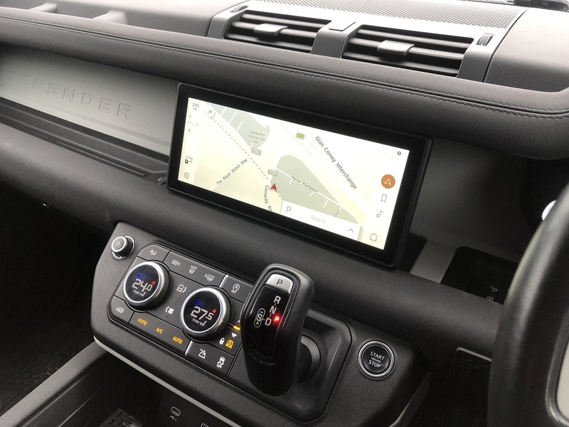 Used Land Rover Defender 2022 for sale - 77365216: Photo 44