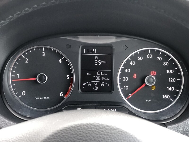 Used Volkswagen Amarok 2013 for sale - 77880628: Photo 31