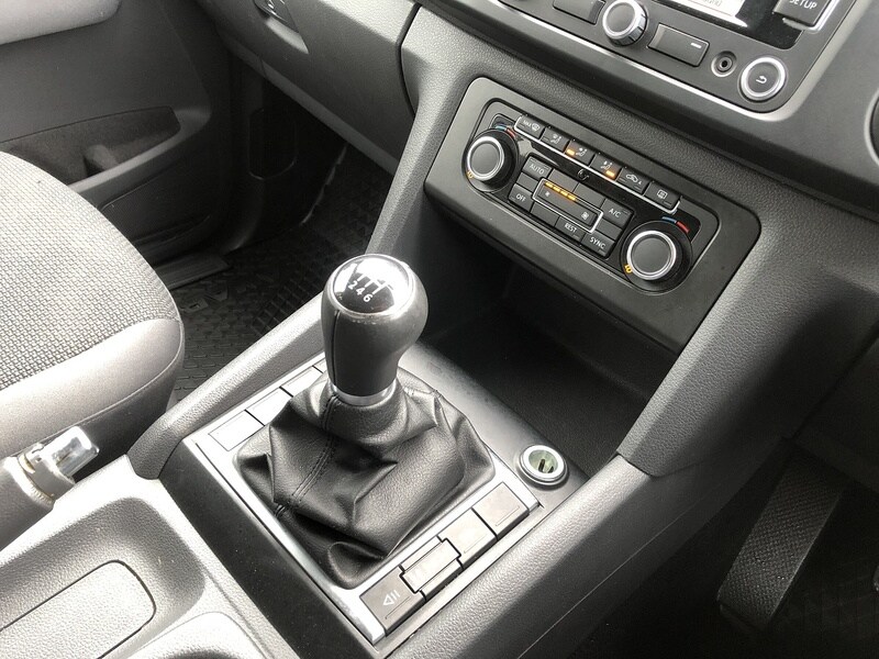 Used Volkswagen Amarok 2013 for sale - 77880628: Photo 36