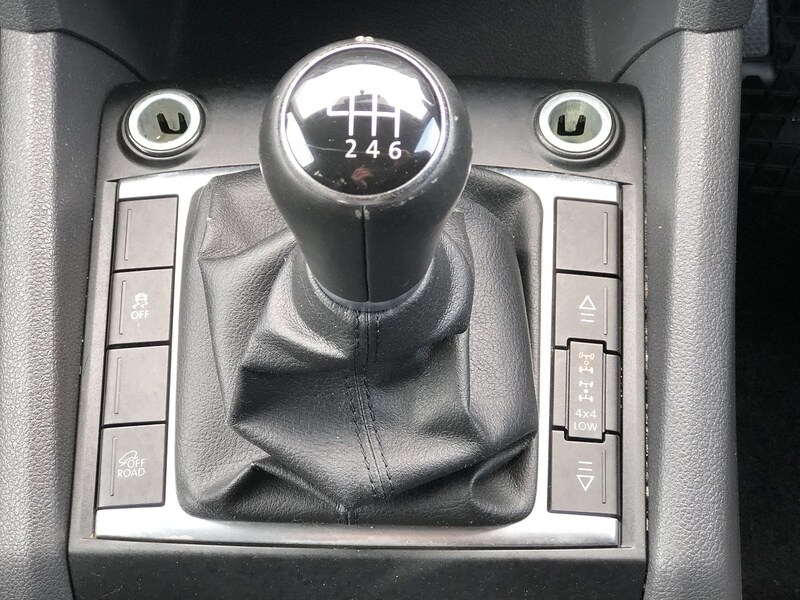 Used Volkswagen Amarok 2013 for sale - 77880628: Photo 43