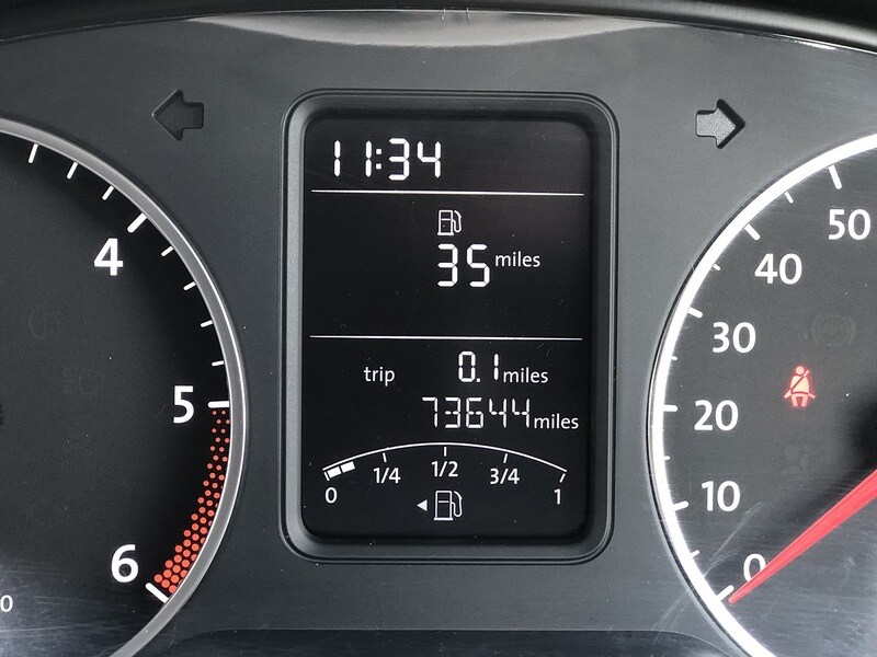 Used Volkswagen Amarok 2013 for sale - 77880628: Photo 58