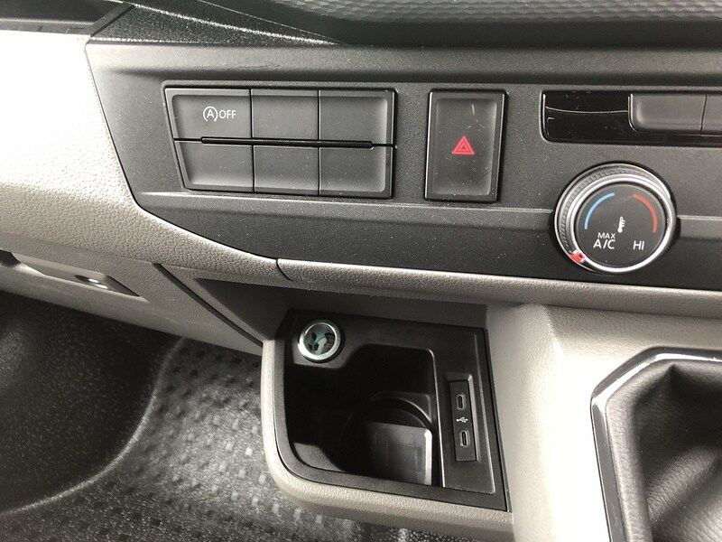 Used Volkswagen Transporter 2020 for sale - 77365303: Photo 52