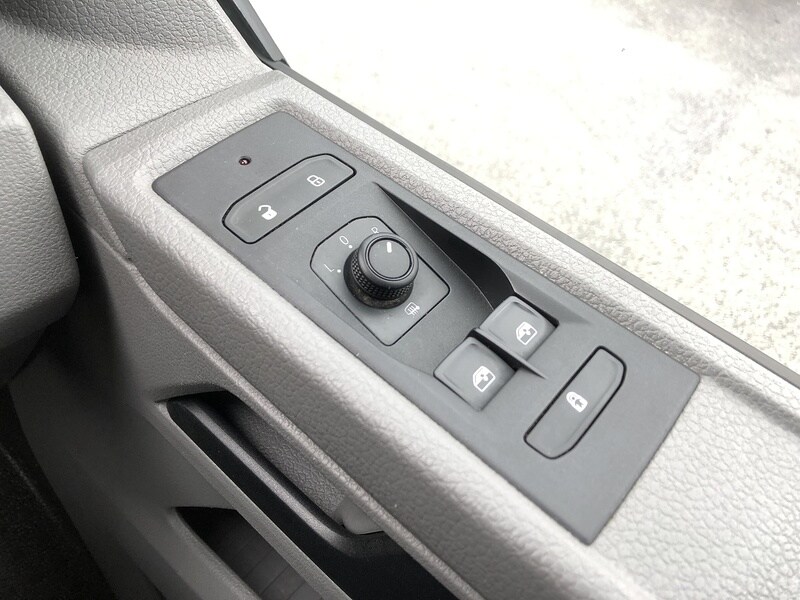 Used Volkswagen Transporter 2020 for sale - 77365303: Photo 54