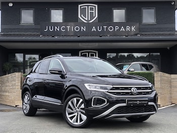 Used Volkswagen T-Roc 2023 for sale - 79599437: Photo