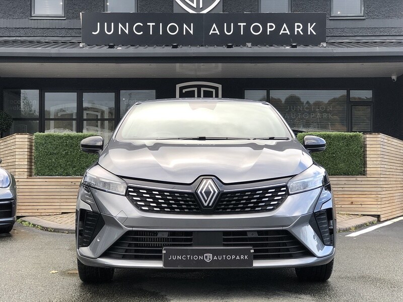 Used Renault Clio 2024 for sale - 77365213: Photo 10