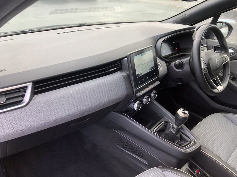 Used Renault Clio 2024 for sale - 77365213: Photo 23