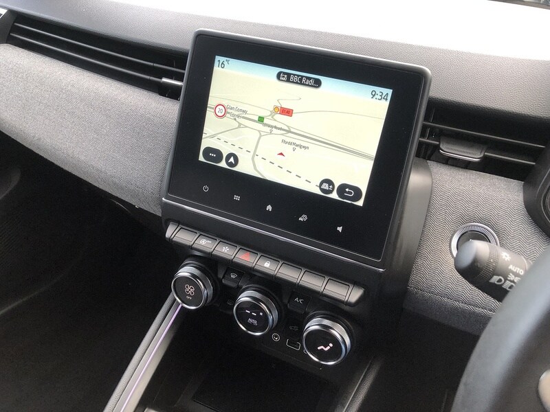 Used Renault Clio 2024 for sale - 77365213: Photo 35