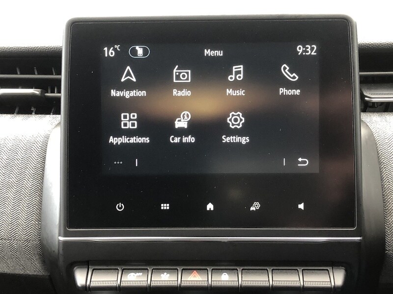 Used Renault Clio 2024 for sale - 77365213: Photo 42