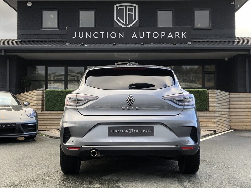 Used Renault Clio 2024 for sale - 77365213: Photo 7
