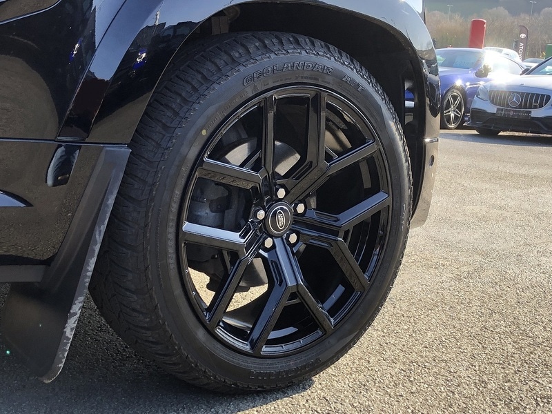 Used Land Rover Defender 2022 for sale - 77749236: Photo 11