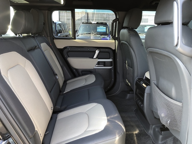 Used Land Rover Defender 2022 for sale - 77749236: Photo 25
