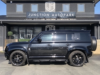 Used Land Rover Defender 110 2022 for sale - 77749236: Photo