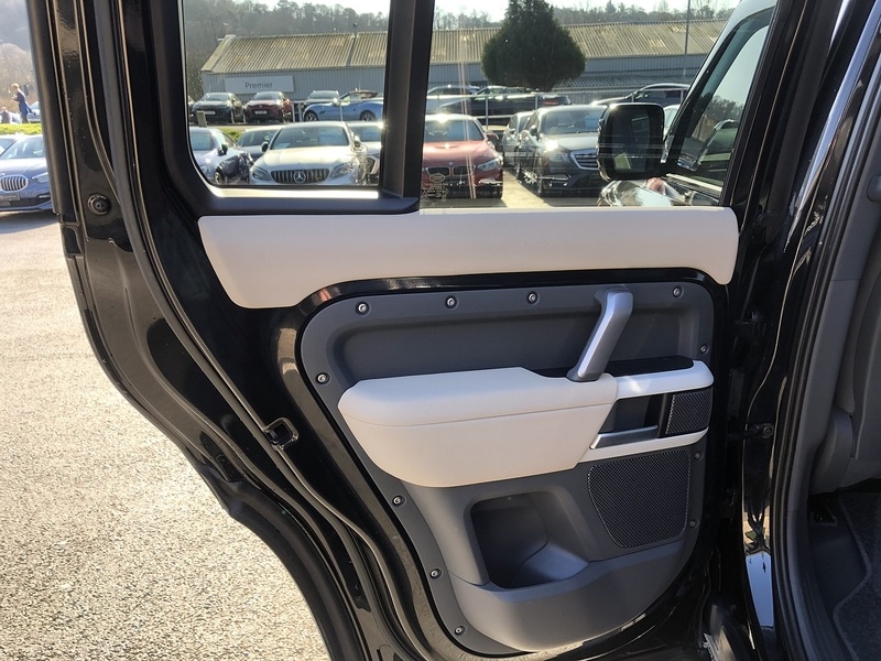 Used Land Rover Defender 2022 for sale - 77749236: Photo 69