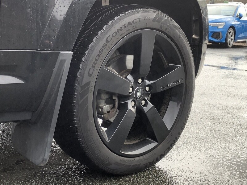 Used Land Rover Defender 2023 for sale - 78040262: Photo 11